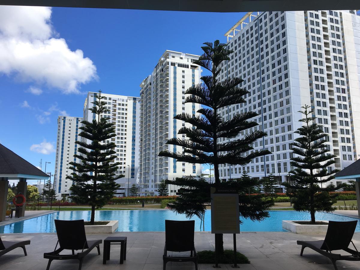 Breezy Wind 19Twentysix Appartamento Tagaytay City Esterno foto