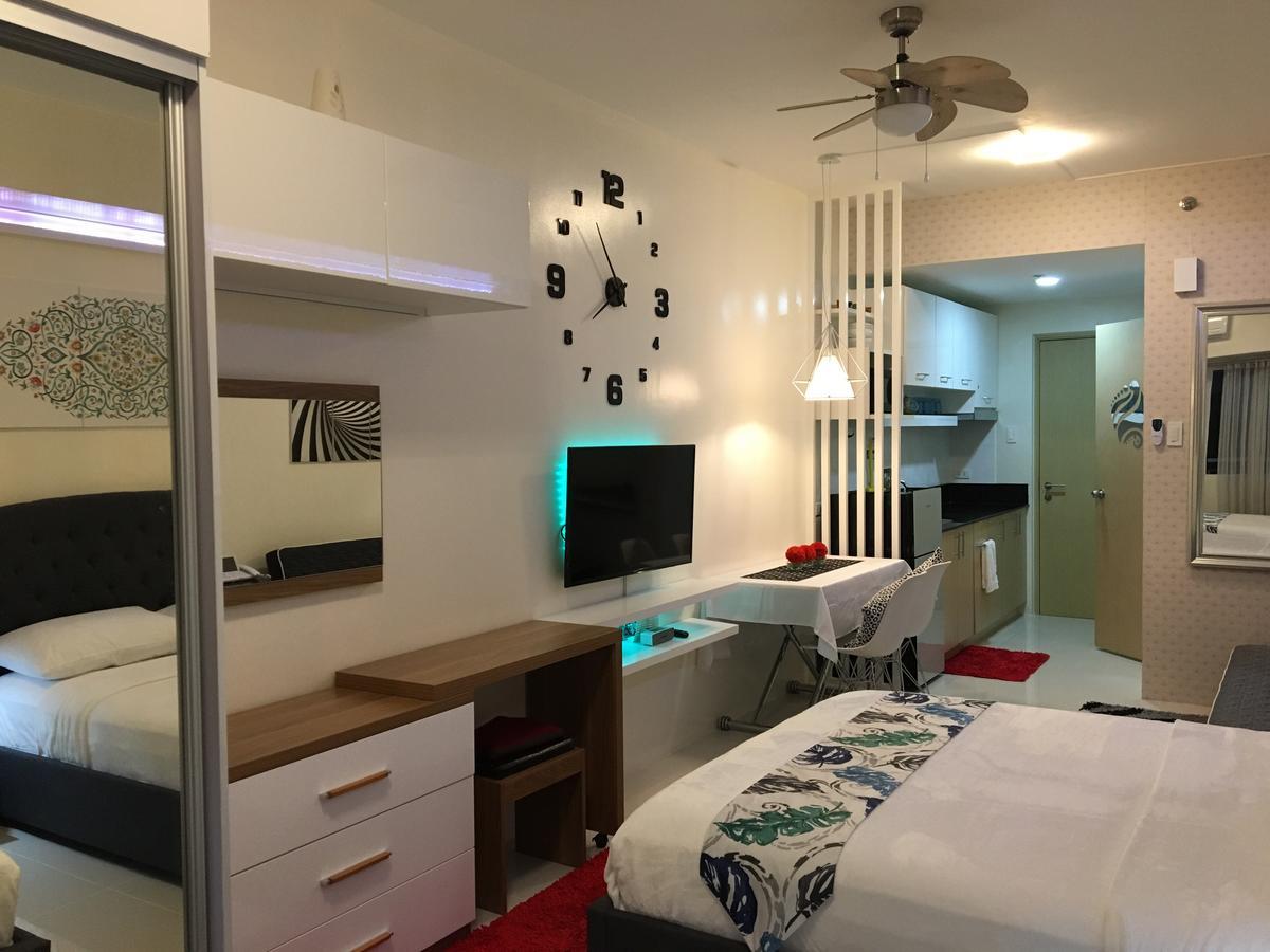 Breezy Wind 19Twentysix Appartamento Tagaytay City Esterno foto