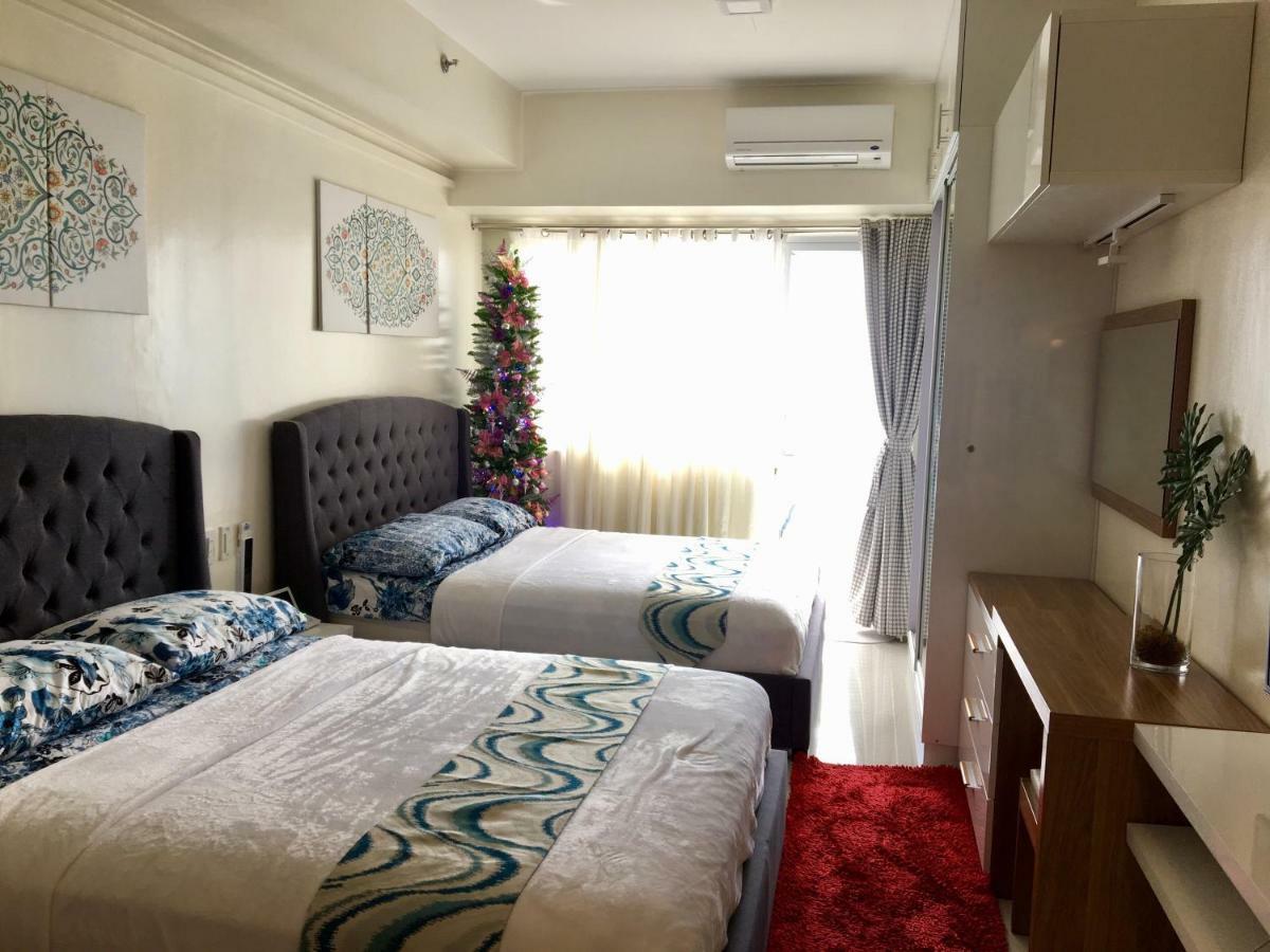 Breezy Wind 19Twentysix Appartamento Tagaytay City Esterno foto